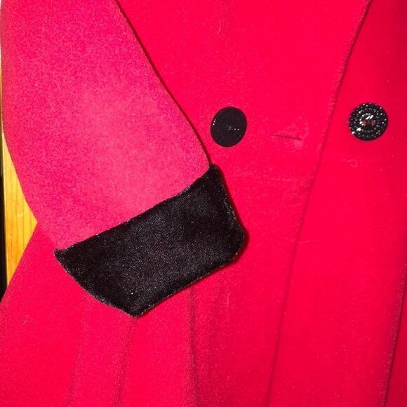 Adorable 2t Fancy Fleece Coat - Picture 5 of 5